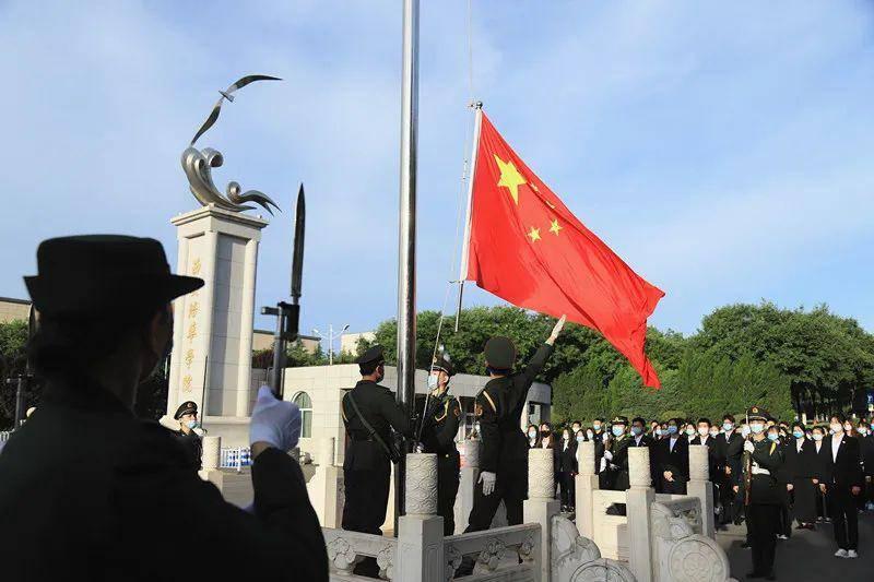 对交通事故责任认定书不服怎么办我做出租？游戏画面